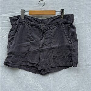 Lou & Grey Linen Shorts